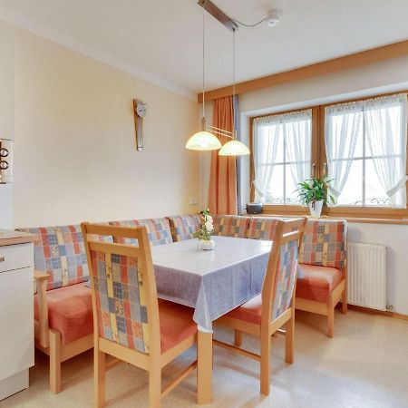 Quaint Apartment In Hainzenberg Near Horbergbahn מראה חיצוני תמונה