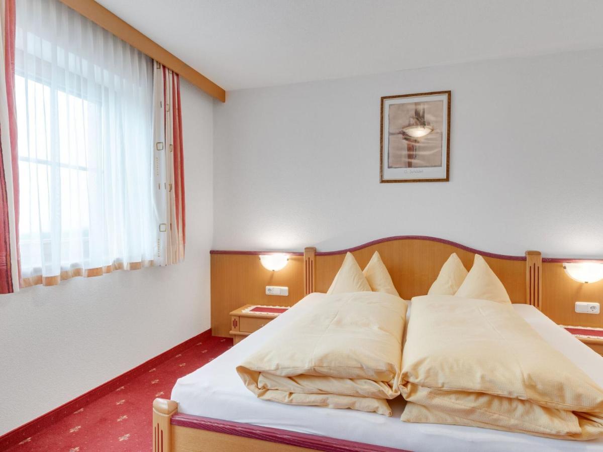 Quaint Apartment In Hainzenberg Near Horbergbahn מראה חיצוני תמונה