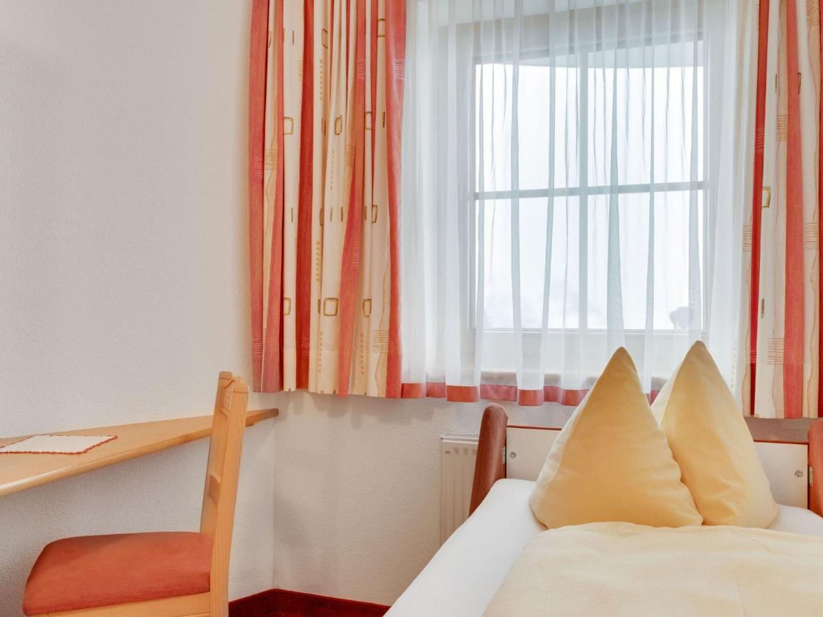 Quaint Apartment In Hainzenberg Near Horbergbahn מראה חיצוני תמונה